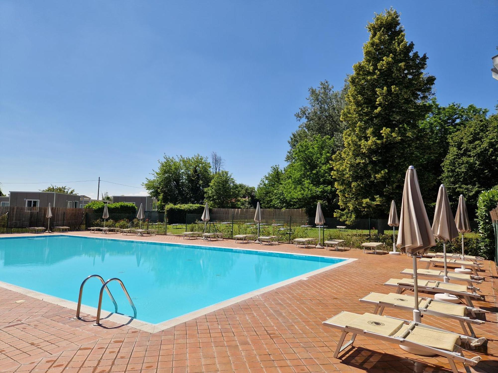 Club Del Sole Easy Camping Village Bologna